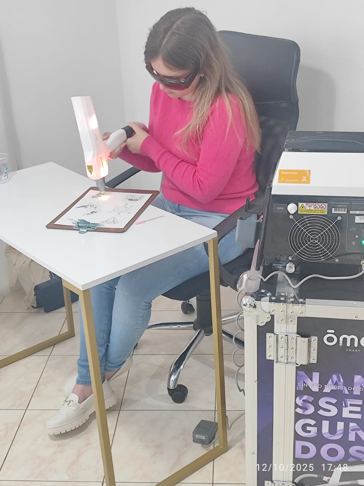 09a72d48-e698-4aa1-a6ae-5957d574eb32