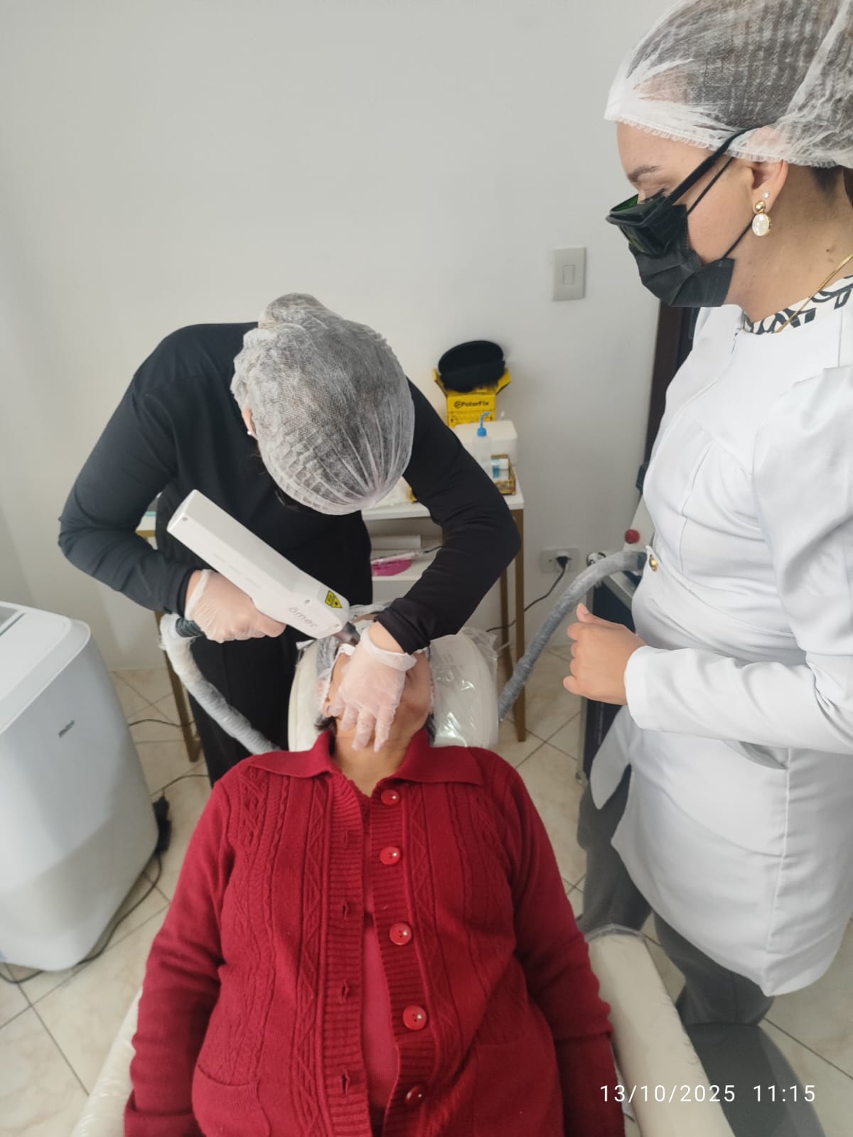 f8943015-77b6-475f-a13c-2af1b8dee488